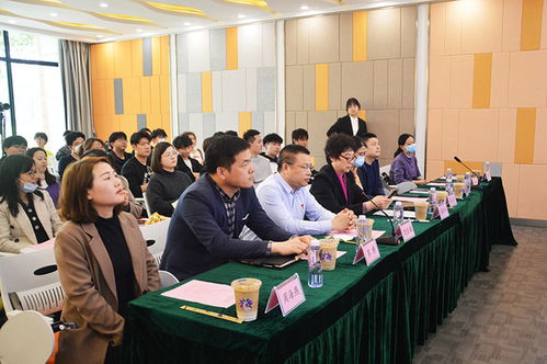 傾情服務育新苗，結對簽約促發展——學校舉辦2023優秀項目路演暨結對活動聚焦企業管理咨詢